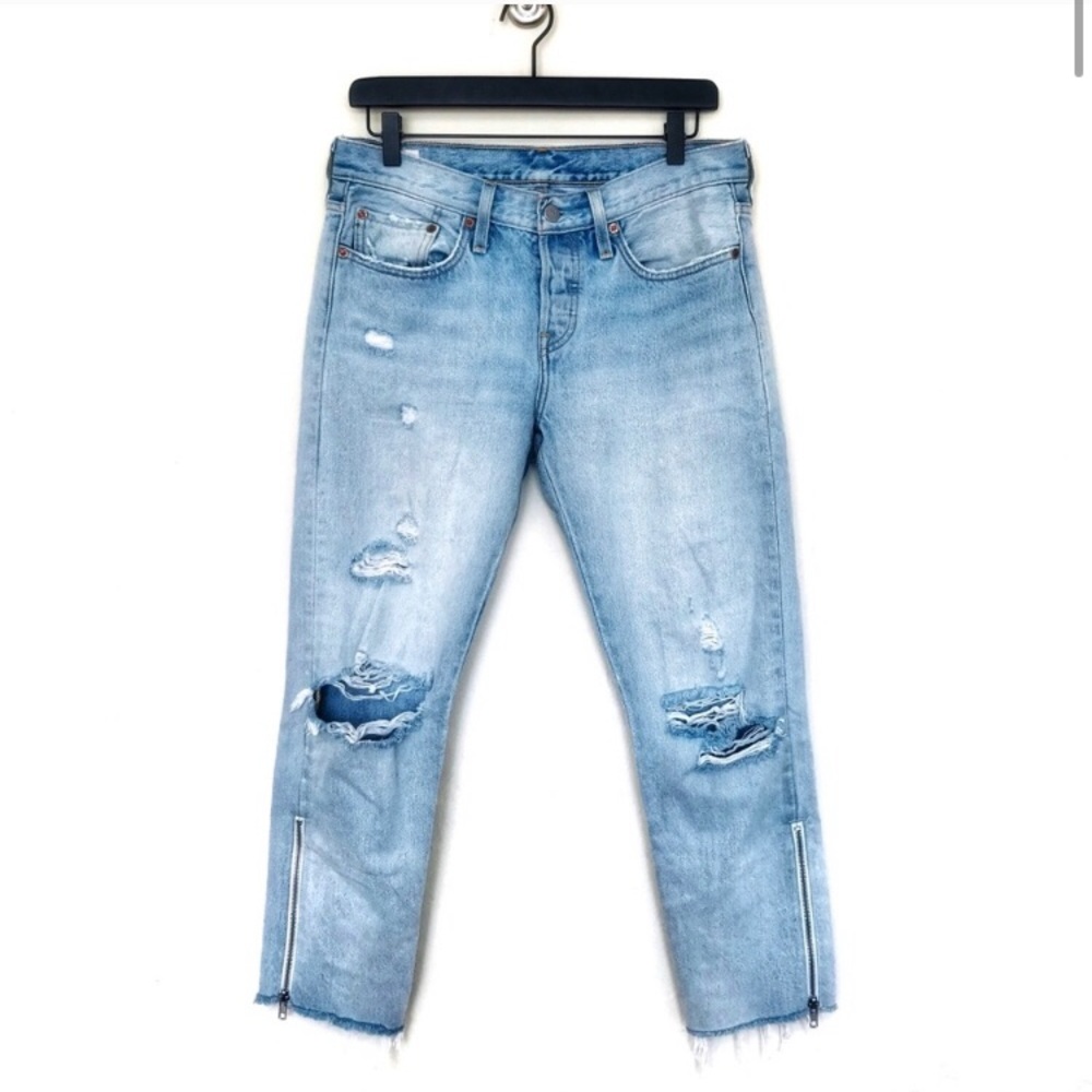 Levi’s 501 Jeans